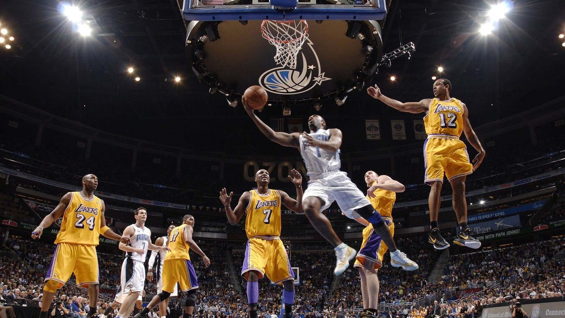 爱游戏欢迎页-辽宁本钢备战NBA、费城76人备战中超？体坛错位闹剧还是新变革？